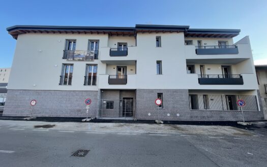 AMPIO TRILOCALE – PIANO TERRA – RESIDENZA LA CORTE – via Po Lissone – CLASSE ENERGETICA A4 – TARGET 2050