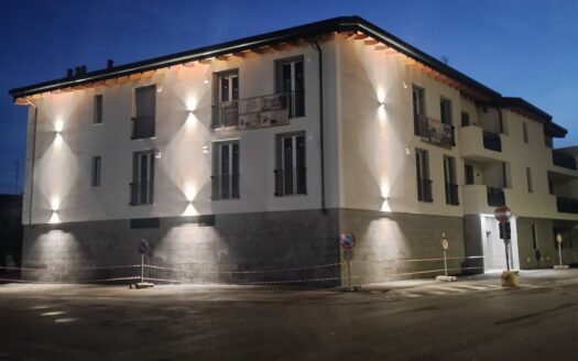 ATTICO – AMPIO TRILOCALI – ULTIMO PIANO – RESIDENZA LA CORTE – via Po Lissone – CLASSE ENERGETICA A4 – TARGET 2050