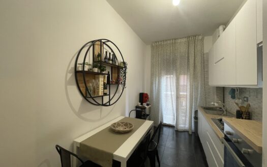 BILOCALE + CUCINA ABITABILE • MODERNO E COMPLETAMENTE RISTRUTTURATO – via Francesco Petrarca 35, Centro, Cologno Monzese